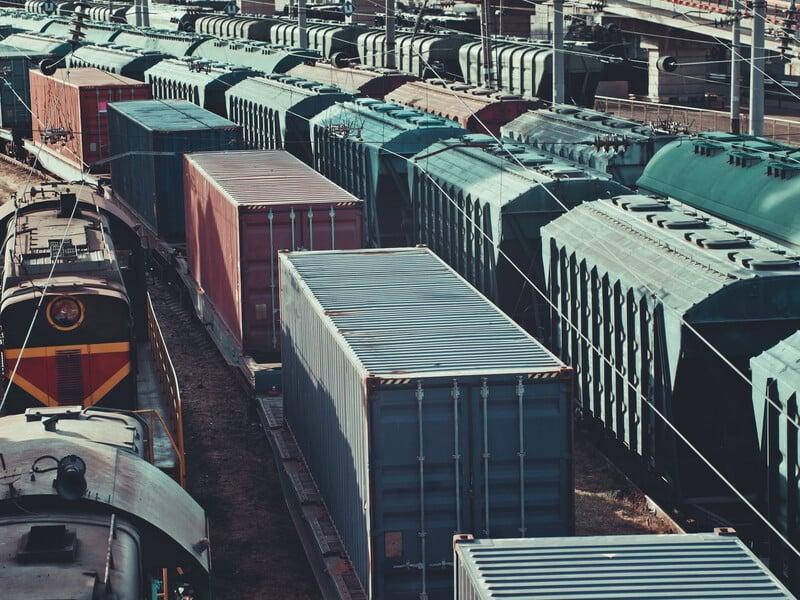 "Ukrzaliznytsia aims for excessive profits while Ukraine's industry suffers losses, according to GMK Center."