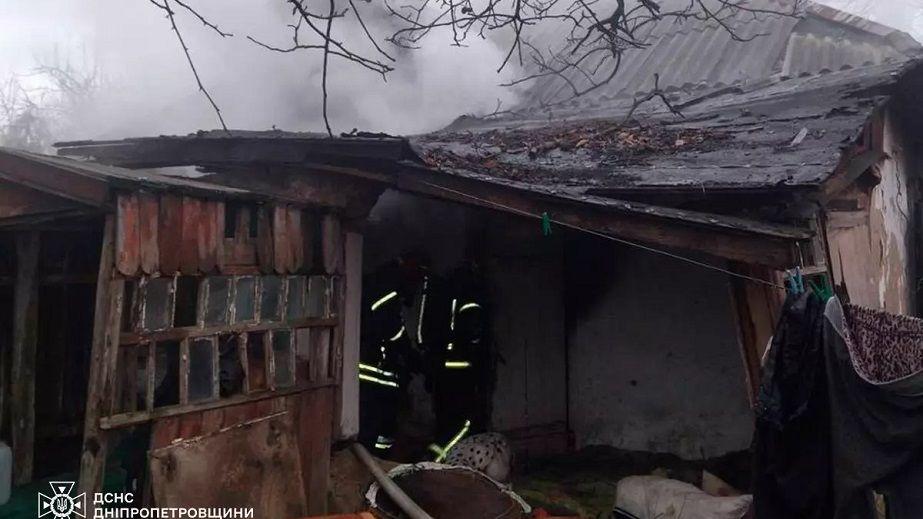 В Самаре во время пожара в своем доме погибла пенсионерка.